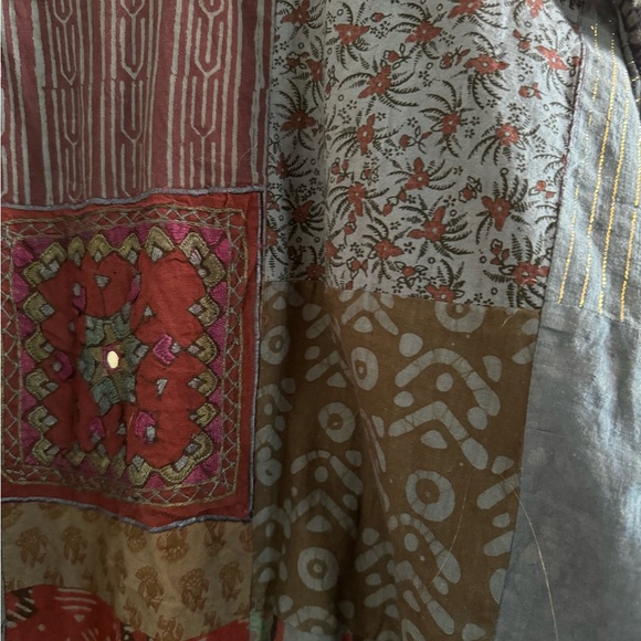 Raiment Fashions Inc. of New York Women's Jacket - Size Medium (Oversized) - Picture 4 of 4